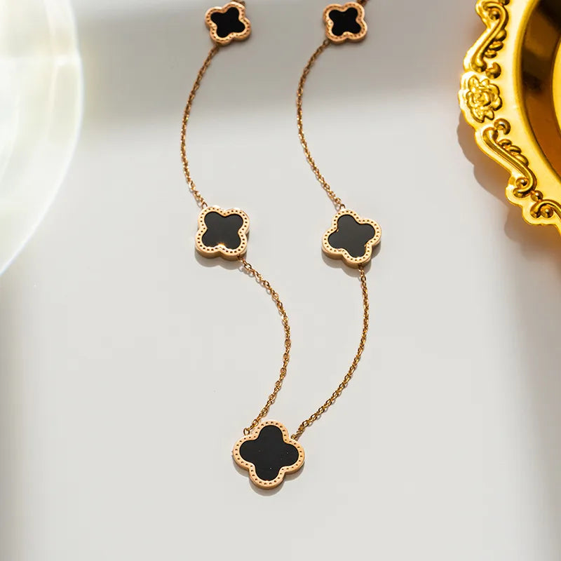 Onyx Clover Petal Necklace